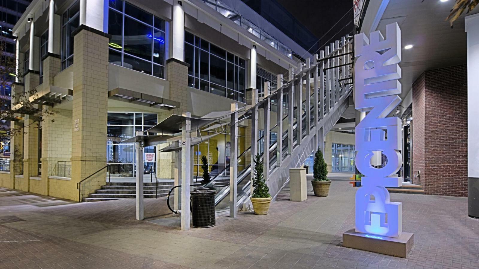 Aloft City Center 2*